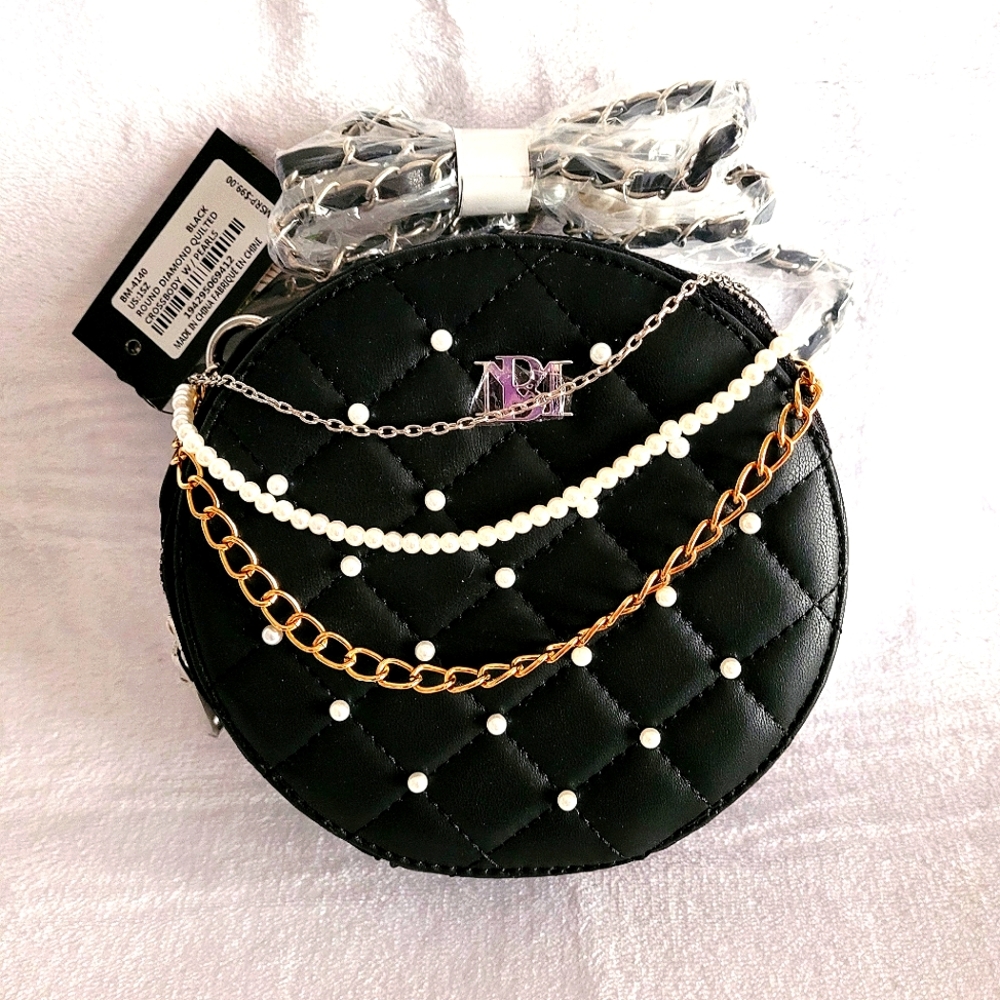 Round Diamond Quilted Crossbody bag